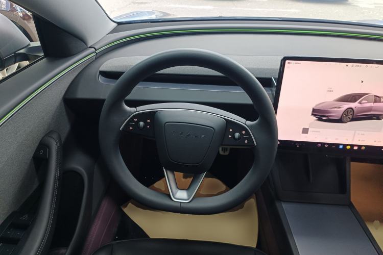 Used Tesla Model 3 2025 Rear-Wheel-Drive Version
