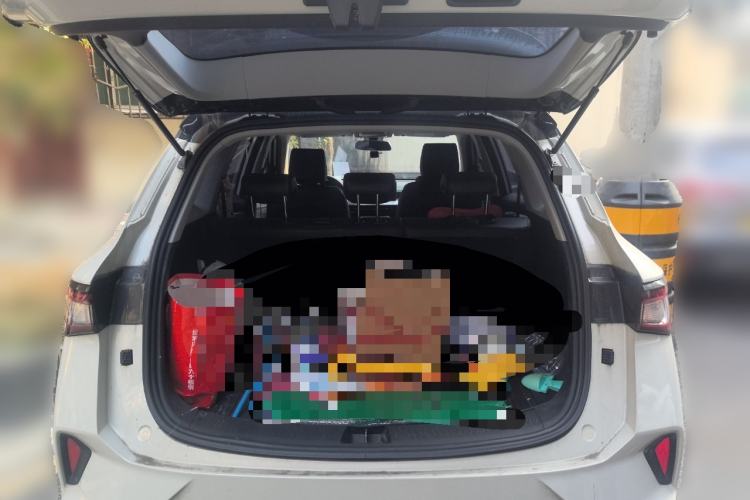 Used Wuling Asta 2022 2.0L DHT Electric-Speed Version
