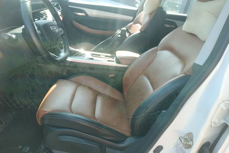 Used Geely Auto Vision X6 2020 1.4T CVT Luxury Edition
