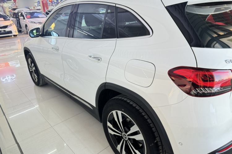 Used Mercedes-Benz GLA 2020 GLA 200
