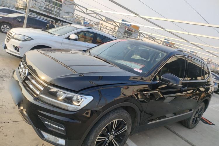 Used Volkswagen Tiguan L 2019 Updated Version 330TSI Automatic Two-Wheel Drive Panoramic Comfort Edition China VI Standard