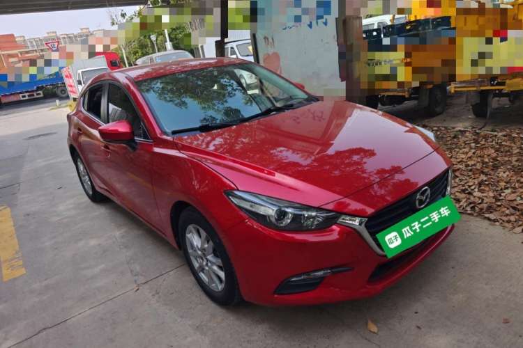 Used Mazda Mazda 3 Axela 2019 Cloud-Control Edition Hatchback 1.5L Automatic Comfort Model China VI Standard
