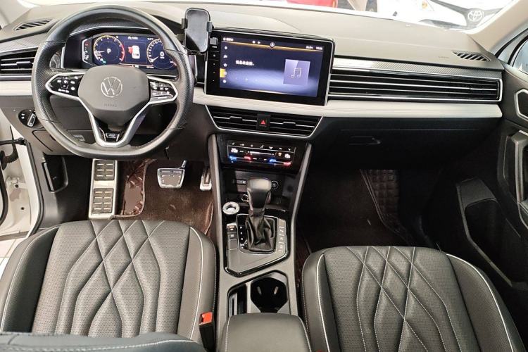 Used Volkswagen Tiguan L 2022 330TSI Automatic Two-Wheel Drive R-Line Enhanced Edition
