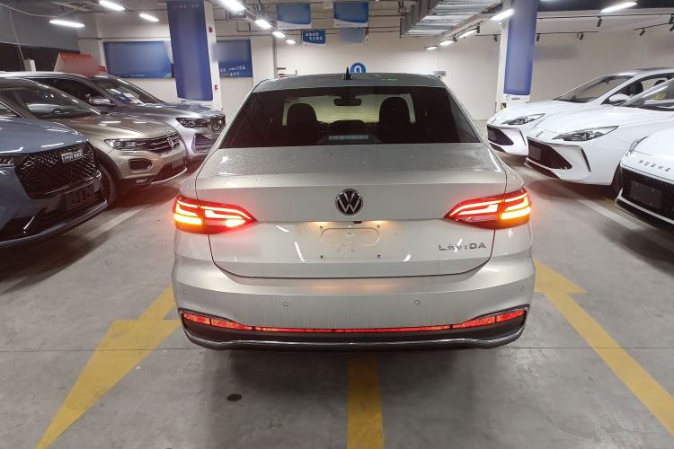 Used Volkswagen Lavida 2023 Revised Version 1.5L Automatic – Full-Option Edition