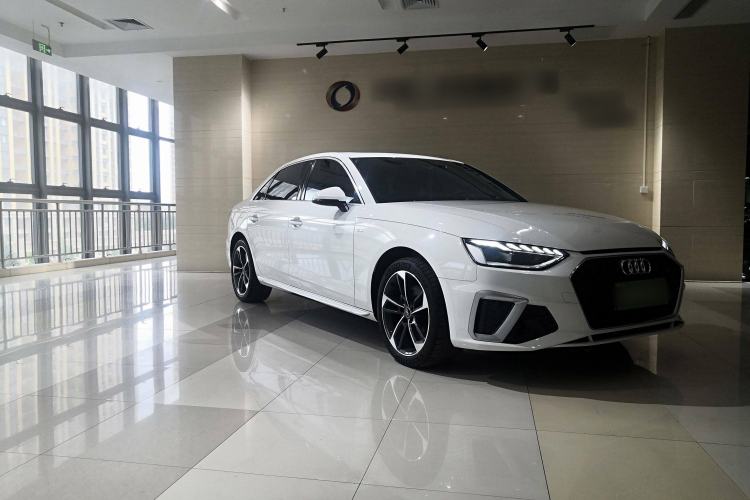 Used Audi A4L 2022 40 TFSI Fashion Dynamic Model
