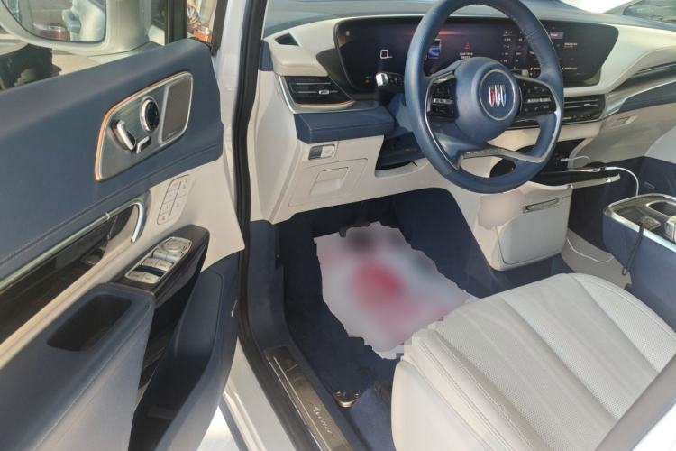 Used Buick Century 2023 2.0T Six-Seater Yinshi Edition