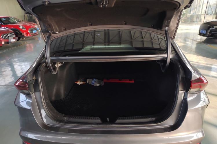 Used GAC Trumpchi EMPOW 2021 270T DCT J16 Version
