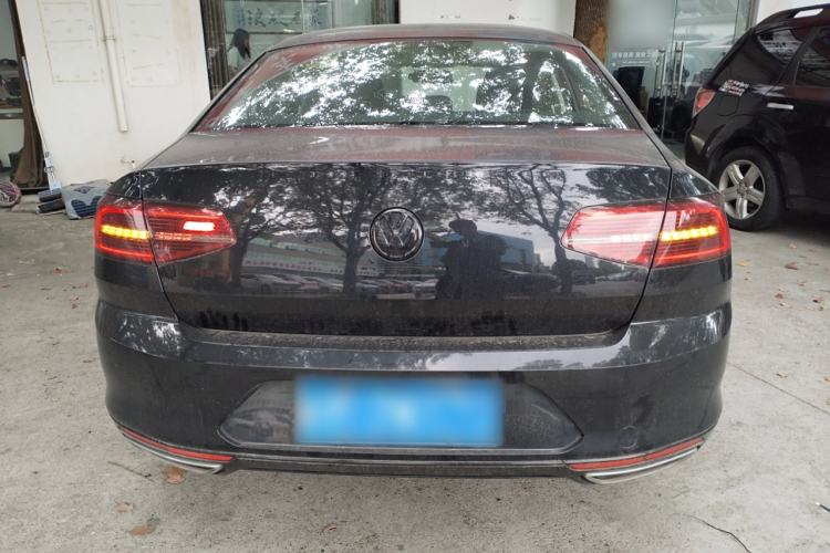 Used Volkswagen Magotan 2019 330TSI DSG Leading Model China VI Standard
