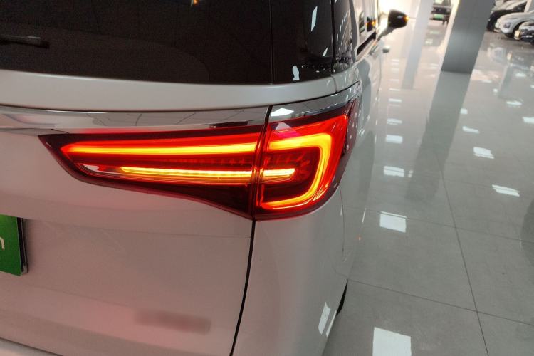 Used Buick GL8 2023 ES Lu Zun Comfort Model