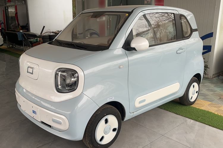 Used Bestune Pony 2026 222km Colorful Horse