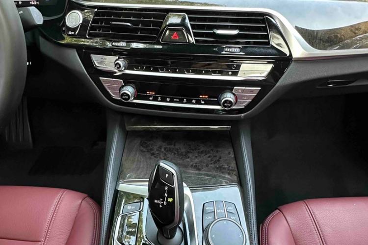 Used BMW 5 Series 2020 530Li Leading Model M Sport Package