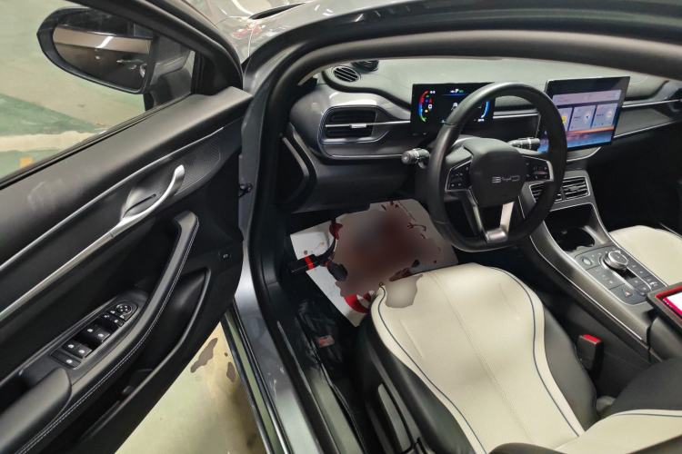 Used BYD Destroyer 05 2023 Champion Edition DM-i 120KM Luxury Model
