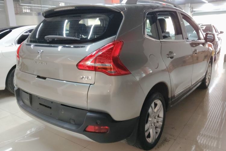 Used Peugeot 3008 2015 2.0L Automatic Classic Edition