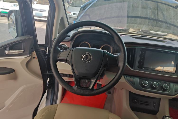 Used FORTHING Lingzhi 2018 M5L 1.6L 7-Seater Luxury Model