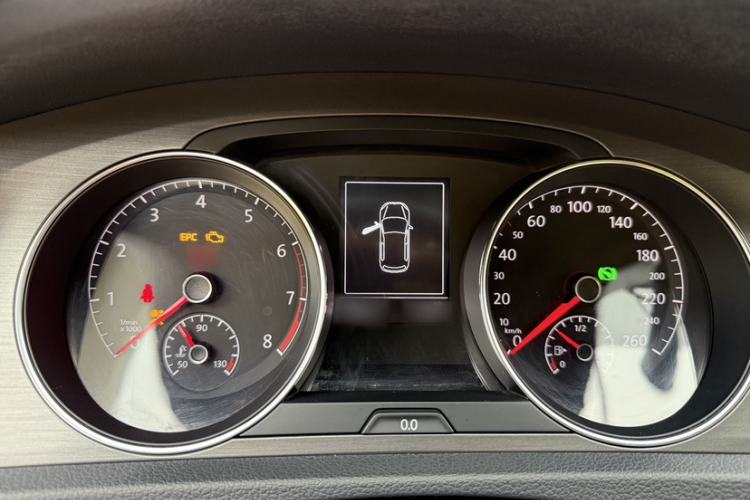 Used Volkswagen Golf 2015 1.4TSI Automatic Comfort Model