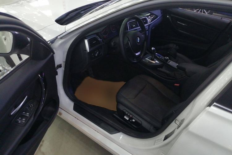 Used BMW 3 Series 2017 320Li Fashion Model
