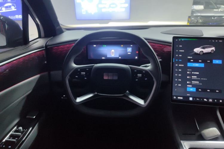 Used  L7 2025 EM-i 115km Exploration+ Edition
