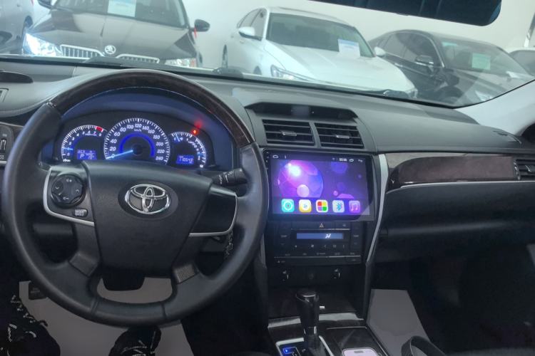 Used Toyota Camry 2016 2.0G 10th Anniversary Leading Edition