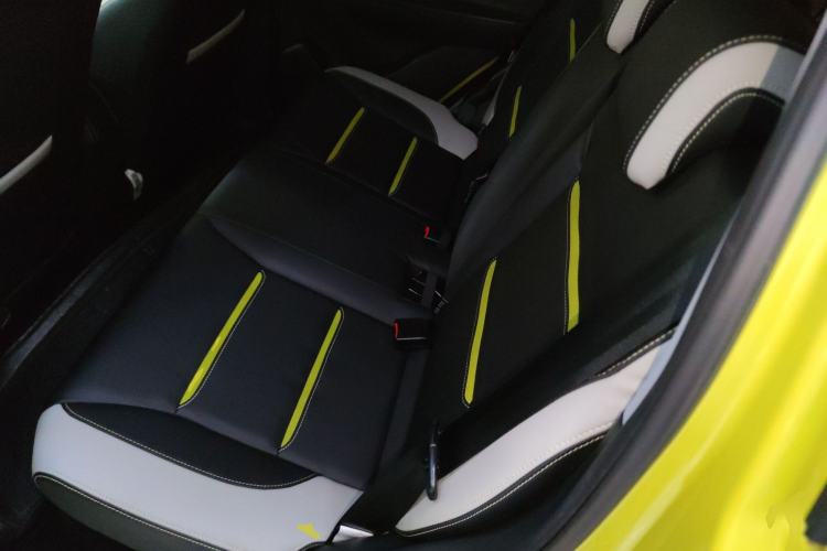 Used SOL E10X 2022 Flower Fairy Design Four-Leaf Clover
