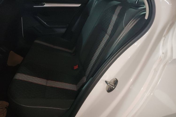 Used Volkswagen Lamando 2021 230TSI DSG Fashion Edition
