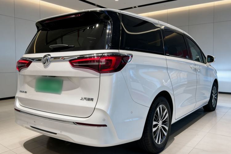 Used Buick GL8 2022 ES Landtrek 653T Luxury Edition