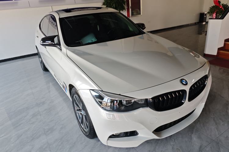 Used BMW 3 Series GT 2017 320i Sport Edition
