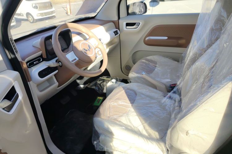 Used Wuling Hongguang MINIEV 2024 3rd Generation 215km Youth Edition
