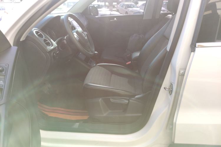 Used Volkswagen Tiguan 2016 280TSI Automatic Two-Wheel-Drive Silk Road Style Edition