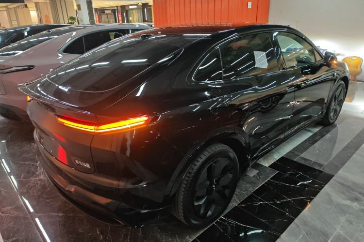 Used ONVO L60 2024 60 kWh Rear-Drive Version