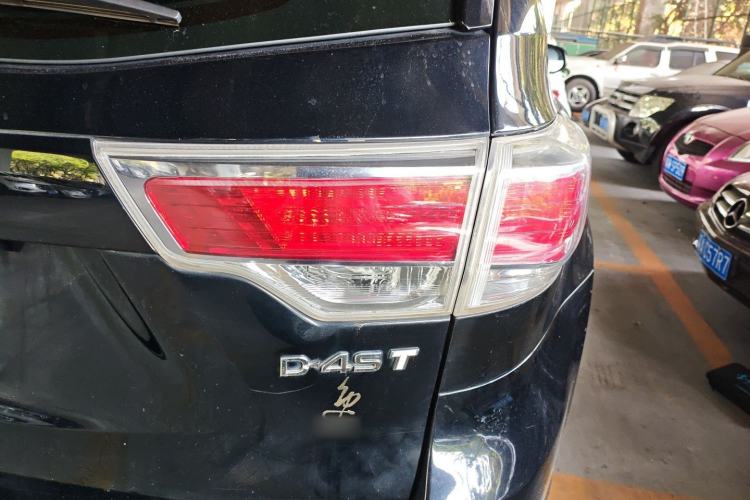 Used Toyota Highlander 2015 2.0T Two-Wheel Drive Elite Edition 5 Seats
