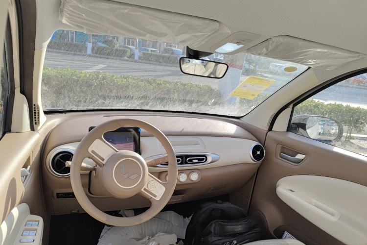 Used Wuling Hongguang MINIEV 2025 Four-Door Version Advanced Edition
