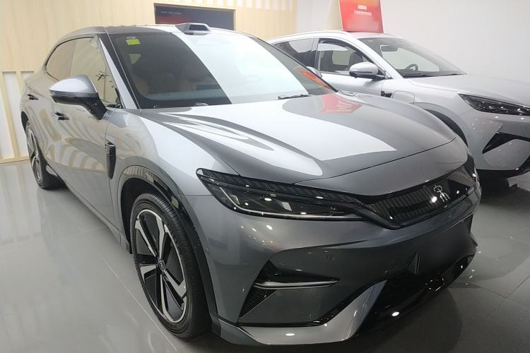 Used BYD Song L EV 2025 Intelligent Driving Version 662 km LiDAR Excellence Edition
