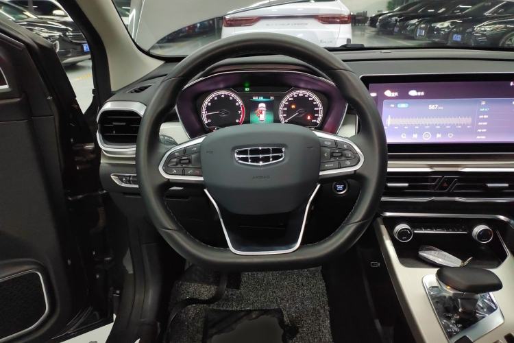 Used Geely Auto Coolray 2023 1.5T DCT Platinum Edition