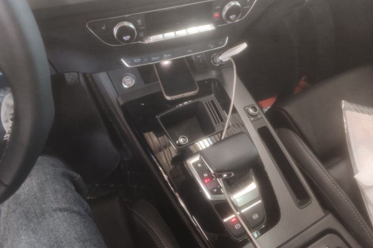 Used Audi Q5L 2023 40T Luxury Dynamic Model
