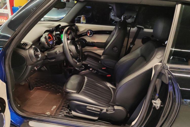 Used  MINI 2018 1.5T COOPER CABRIO Artist