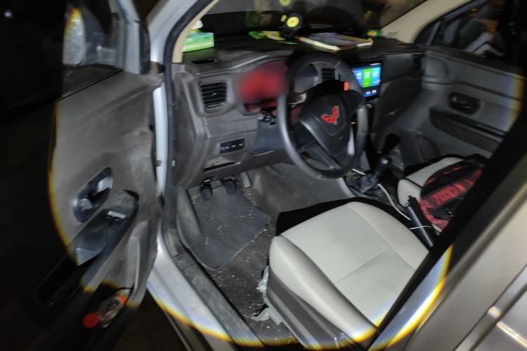 Used Wuling Hongguang V 2022 1.5L Jingqu Version Hydraulic Power Steering LAR
