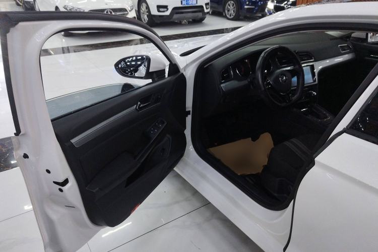 Used Volkswagen Lamando 2018 230TSI DSG Fashion Edition