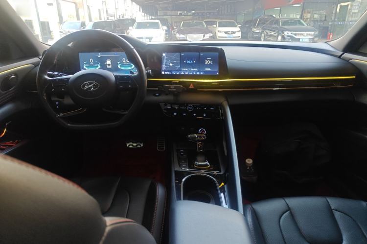 Used Hyundai Elantra 2021 240TGDi DCT TOP Flagship Edition
