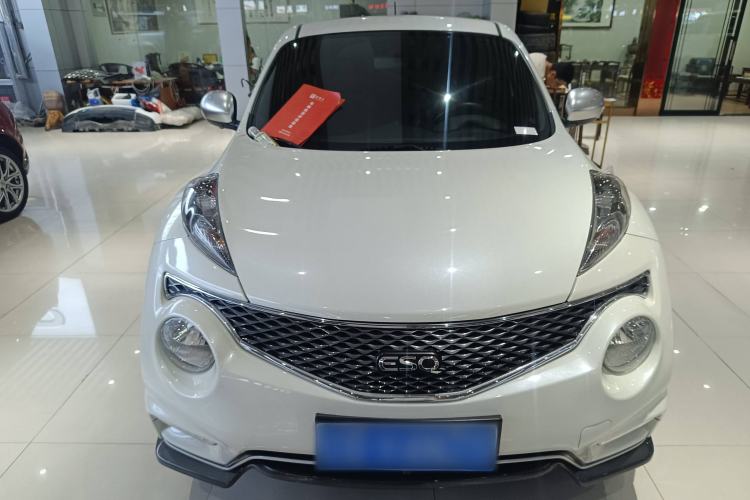 Used Infiniti ESQ 2014 1.6L Spontaneous Edition
