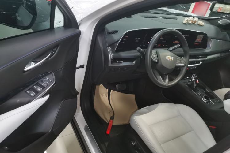 Used Cadillac XT4 2024 28T Two-Wheel-Drive Prestige Version