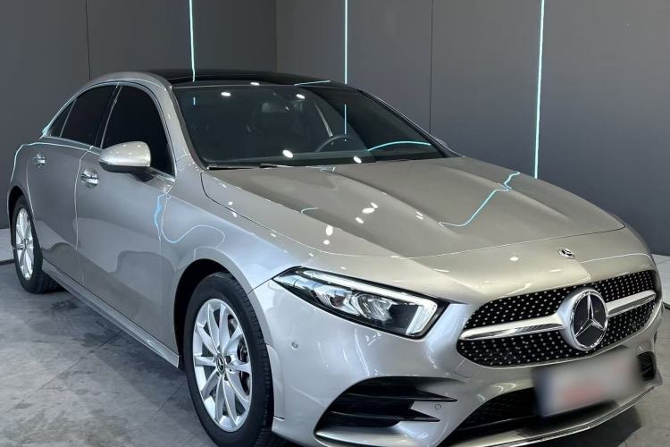 Used Mercedes-Benz A-Class 2022 Restyled A 200 L Sport Sedan Fashion Version