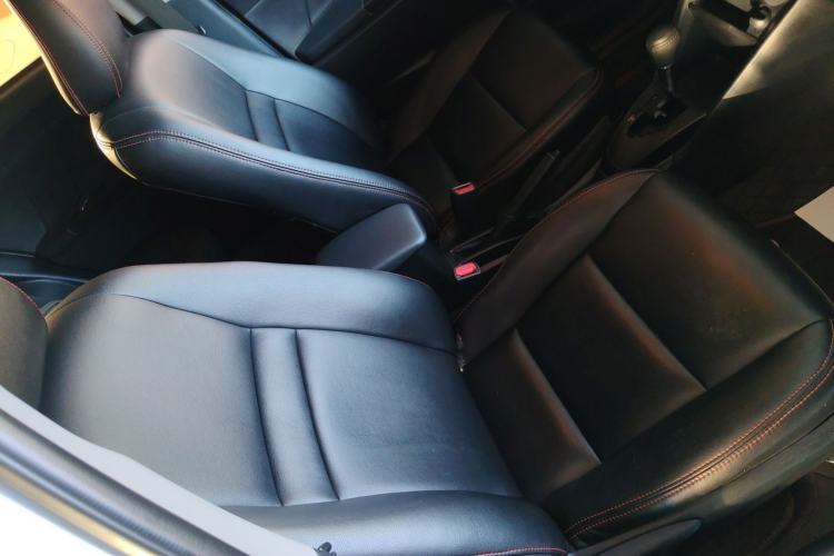 Used Toyota YARiS L 2019 1.5E CVT Dynamic Edition China VI compliant
