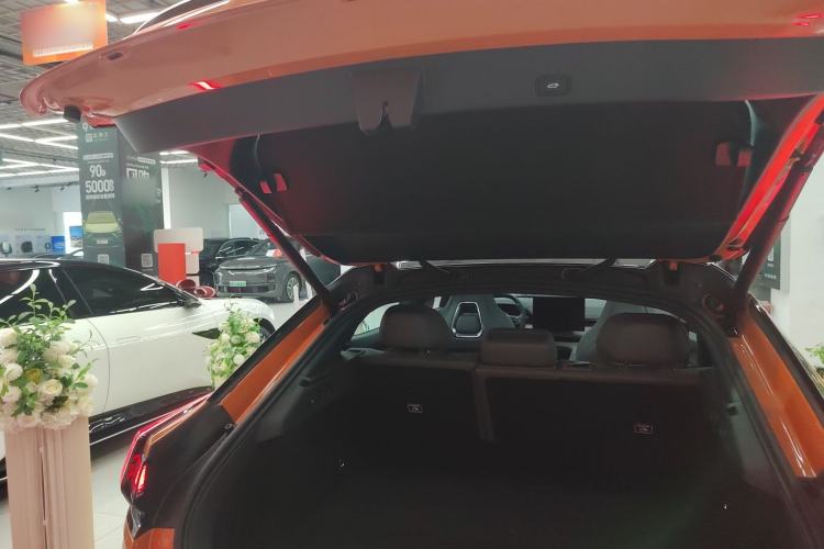 Used Zeekr 001 2024 WE Edition 100 kWh Rear-Drive
