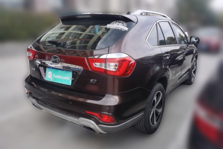 Used BYD S7 2015 2.0T Upgraded Automatic Luxury Version
