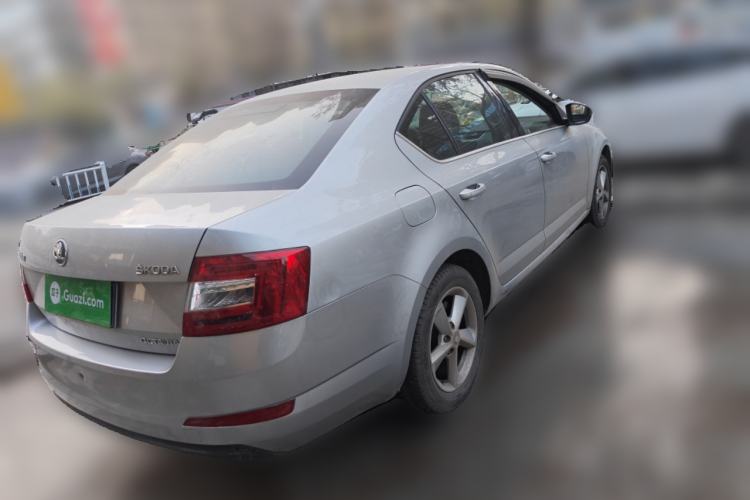 Used Skoda Octavia 2015 1.6L Manual Yijie Edition