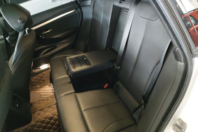 Used BMW 3 Series GT 2020 320i M Sport Package
