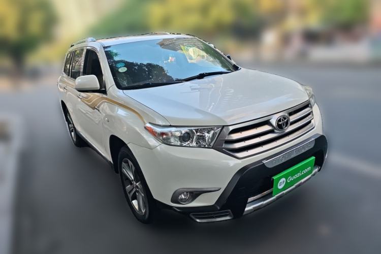 Used Toyota Highlander 2012 2.7L Two-Wheel Drive 7-Seater Ultimate Edition
