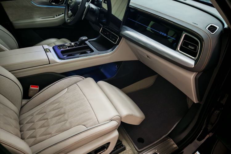 Used GAC Trumpchi GS8 2022 Flagship Series 2.0 TGDI All-Wheel-Drive Supreme Edition (6-seater)