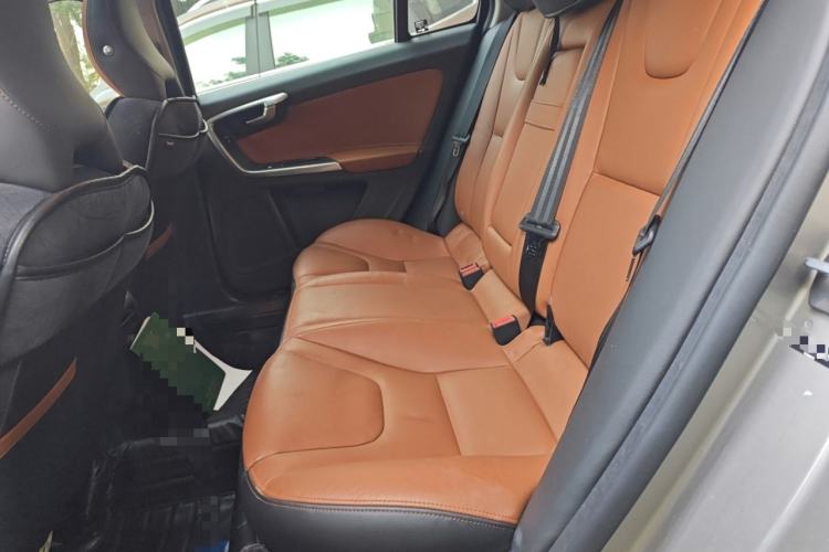 Used Volvo S60 2016 S60L T4 Zhiyuan Edition
