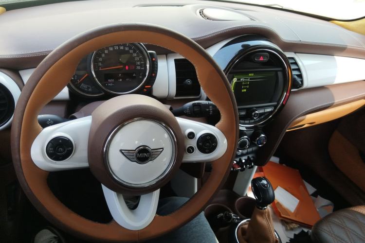 Used MINI MINI 2016 1.5T COOPER
